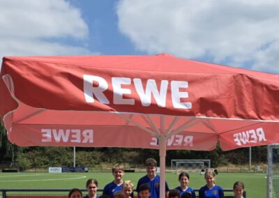 Frische Vitamine für den Nachwuchs: REWE Oliver Scherff versorgt unser Sommercamp